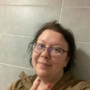 Meet your Posher, Raquel